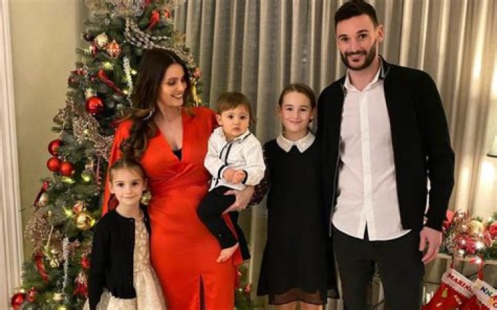 Meet Anna, Leandro & Giuliana Lloris