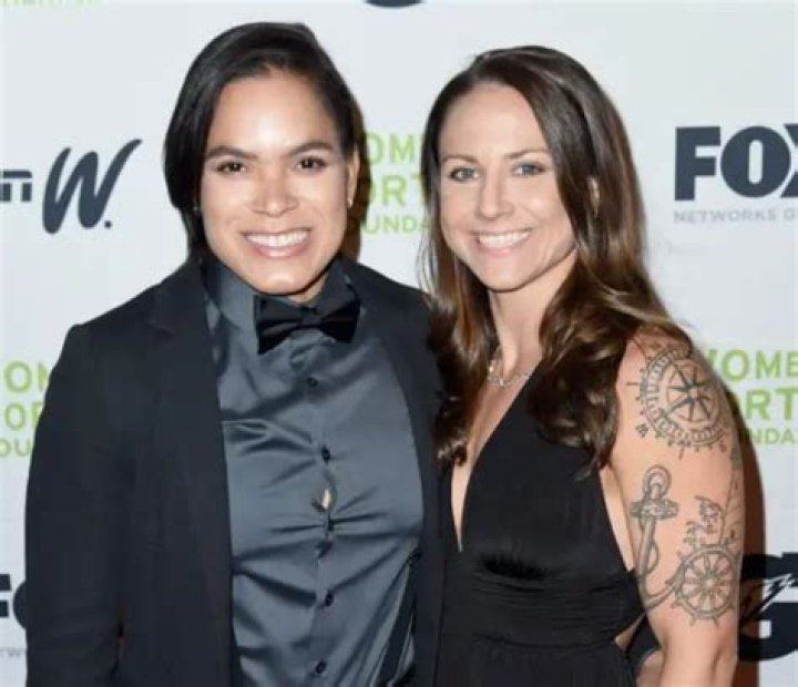 Meet His Wife, Nina Nunes