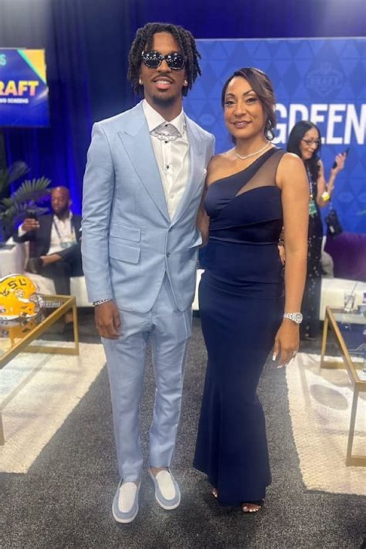 Meet Regina And Jay Daniels
