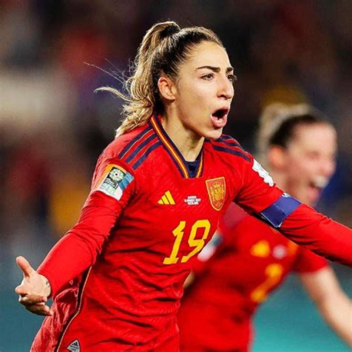 Olga Carmona Bio, Age, Height, Career, Husband, Children, Net Worth