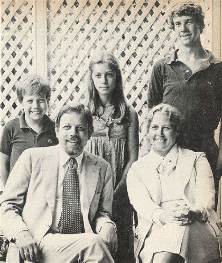 Paul Giamatti Siblings: Meet Marcus and Elena Giamatti