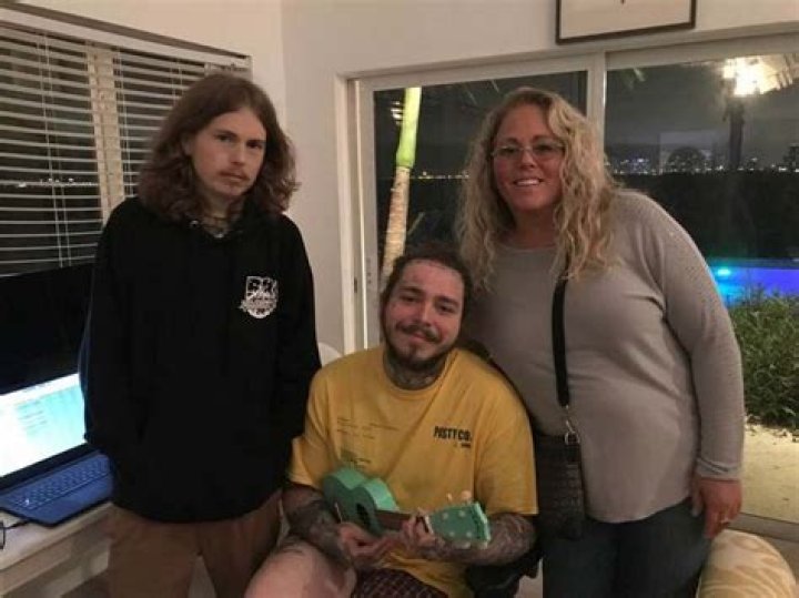 Post Malone Siblings: Meet Mitchell And Jordan