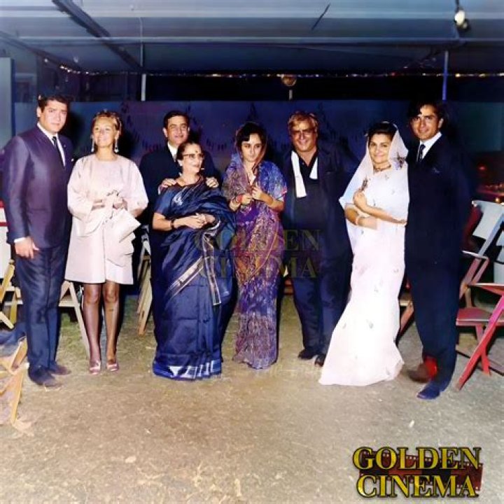 Raj Kapoor Parents:Meet Prithviraj Kapoor and Ramsarni Devi