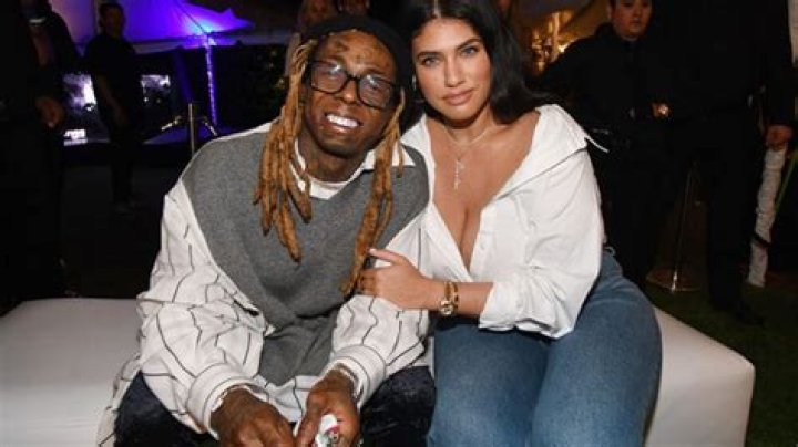 Rapper, Lil Wayne Spotted With Another Plus-Size Model After A Month He Called Off Engagement With Rumored Fiancee (photos)