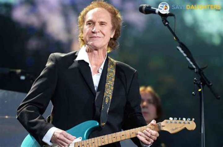 Ray Davies Net Worth 2023