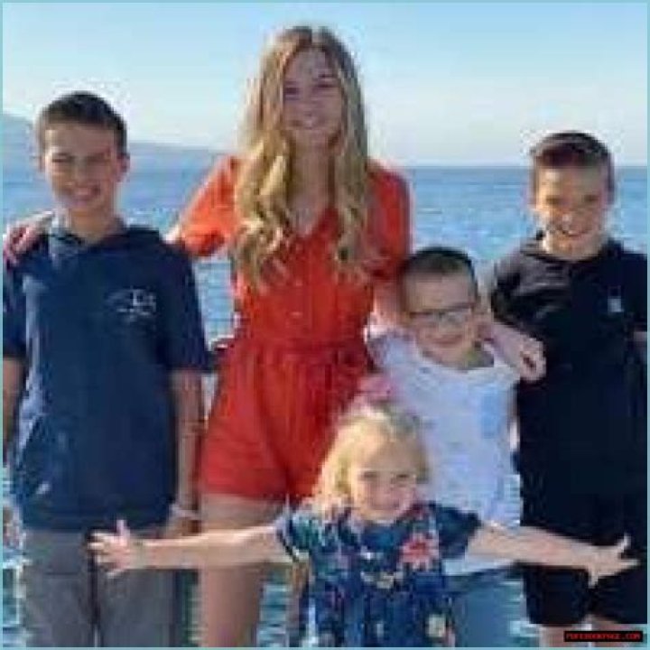 Ryan Bingham Children: Does Ryan Bingham have children?