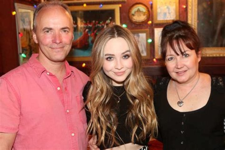 Sabrina Carpenter Parents: Meet Elizabeth And David
