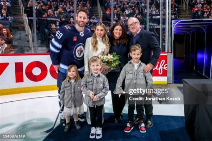 Sam Gagner Parents: Meet Dave Gagner and Joanne Gagner