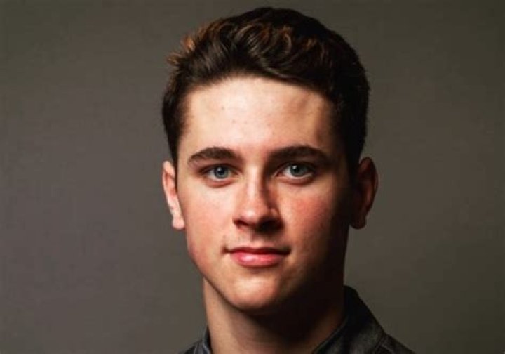 Shane Pinto Bio, Age, Height, Career, Net Worth, Family & More