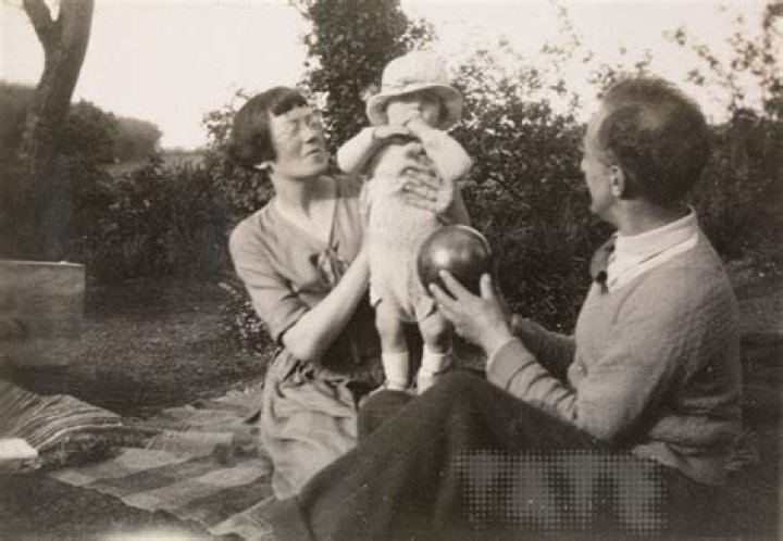 Steve Nash Parents: Meet Jean Nash And John Nash