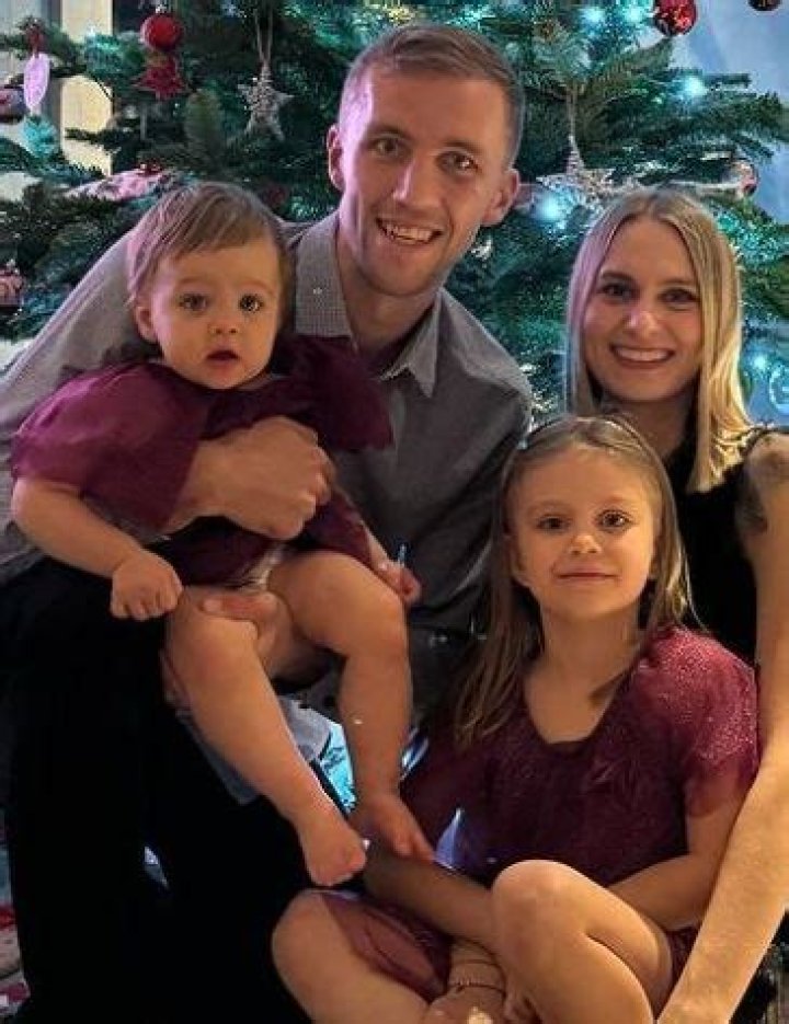 Tomáš Souček Bio, Age, Parents, Wife, Children, Net Worth