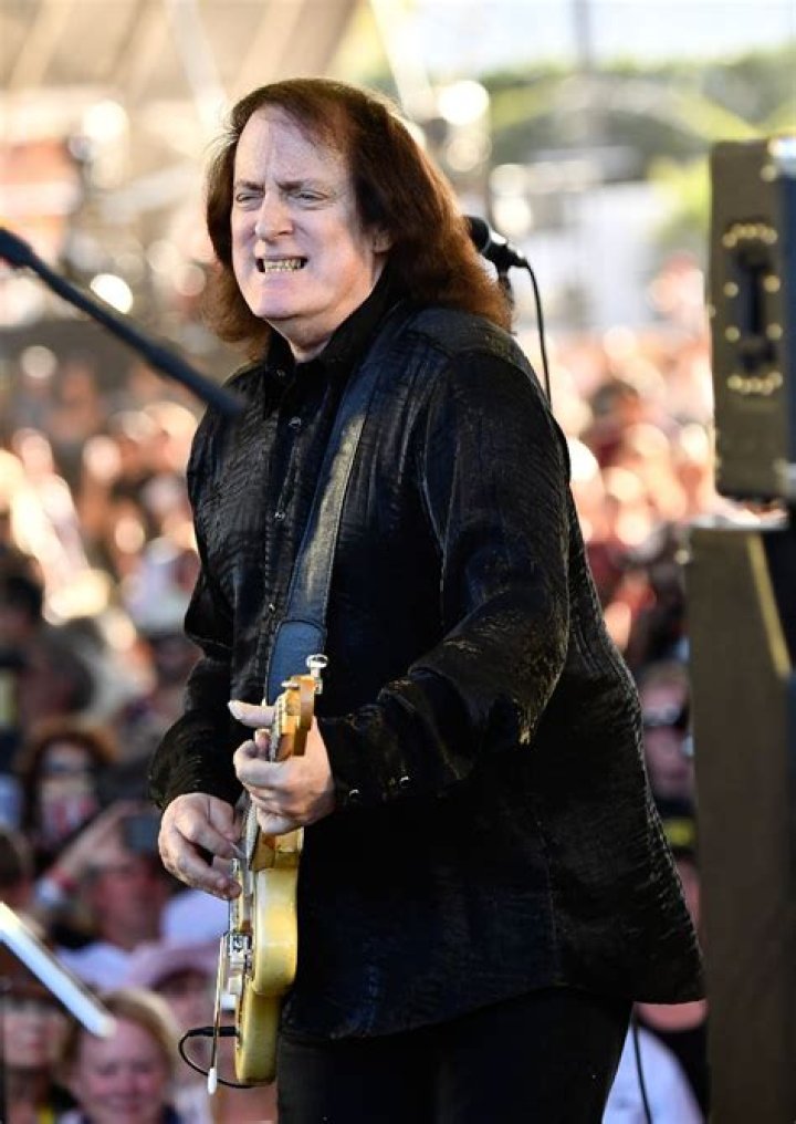Tommy James Wife: Meet Lynda James