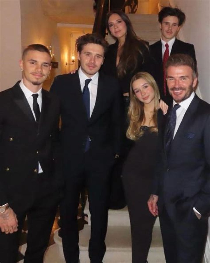 Victoria Beckham Siblings: Meet Her 2 Siblings