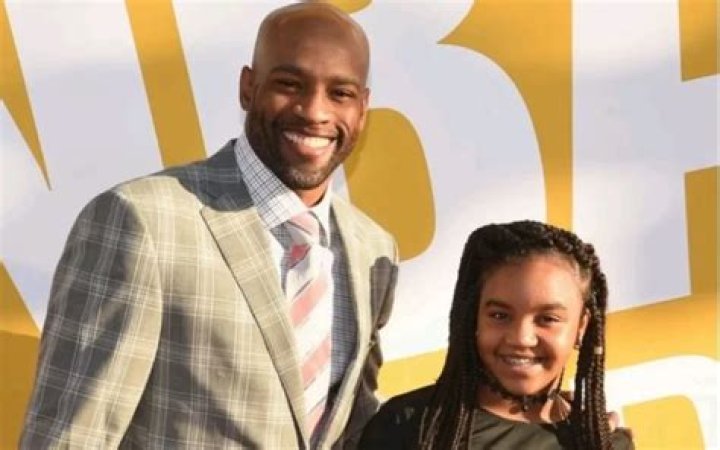 Vince Carter’s Parent: Meet Vince Carter Sr. and Michelle Carter