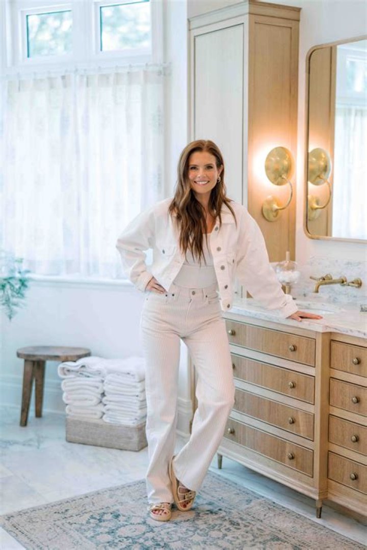 What is JoAnna Garcia Swisher’s Net Worth?