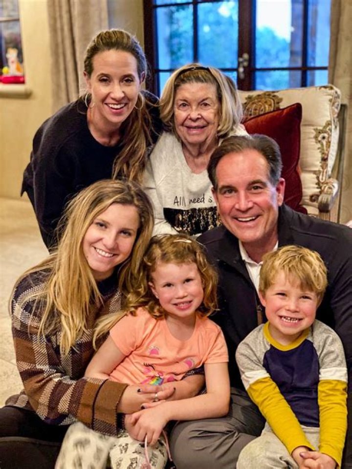 Who are Jim Nantz Children?