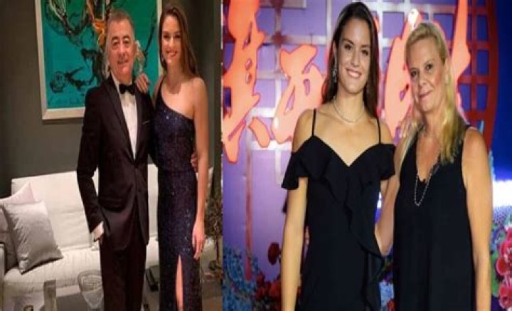 Who are Maria Sakkari parents?