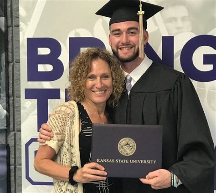 Who Are Skylar Thompson’s Parents? Meet Brad And Teresa Thompson