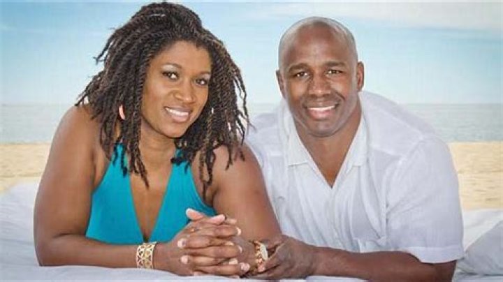 Who Is AJ Armstrong Girlfriend?