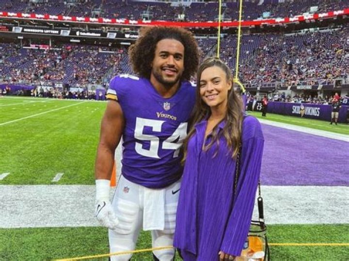 Who is Ally Courtnall, Eric Kendricks Wife?