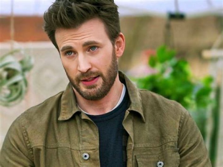 Who is Chris Evans: Biography, Net Worth & more
