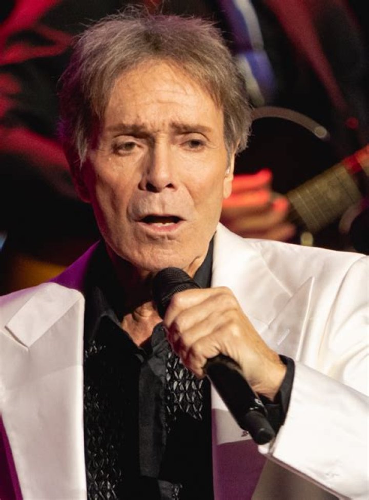 Who Is Cliff Richard?, Age, Career, Albums, Films, Awards, Family, Net Worth