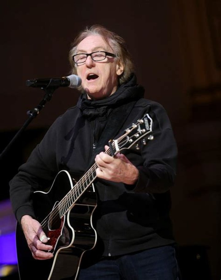Who Is Denny Laine Son?