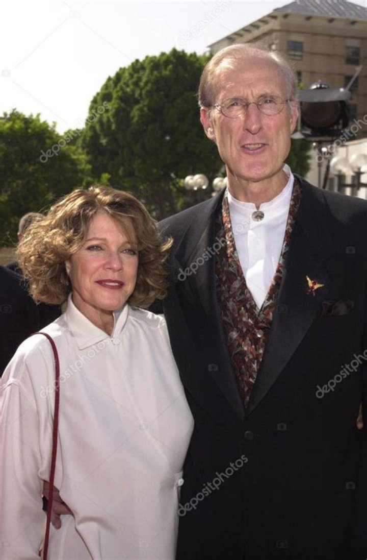 Who is James Cromwell’s Spouse? Meet Anna Stuart