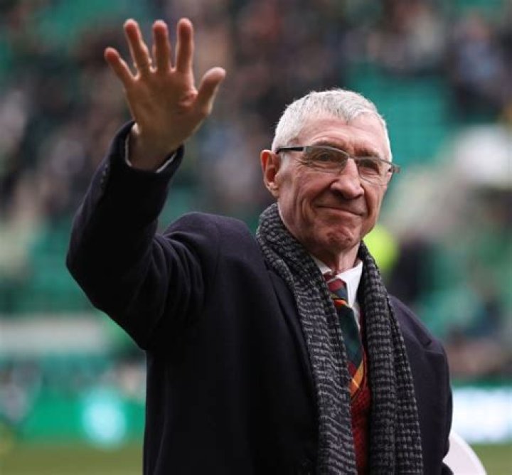 Who is Ken Buchanan married to?