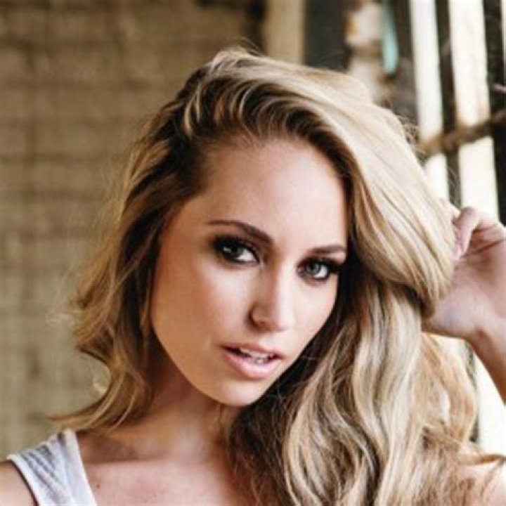 Who is Sydney Maler: Biography, Net Worth & more