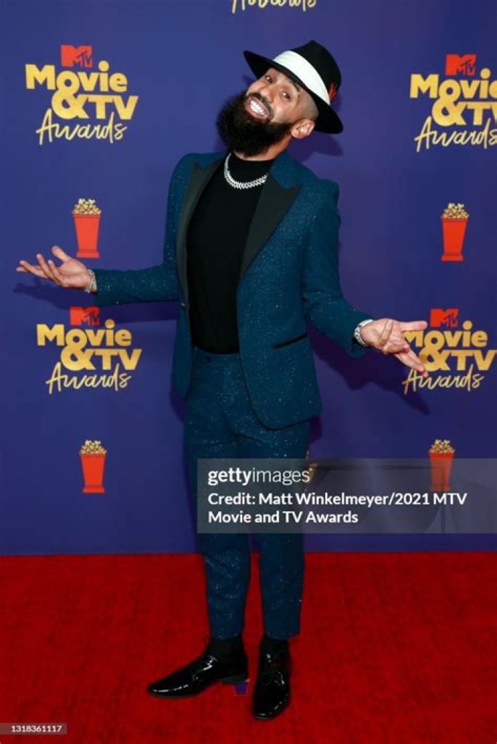 Who really is Dan Rue (aka DancingDan): Biography,Net Worth.