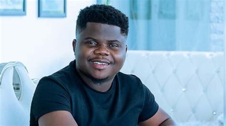 Wode Maya Donates $10,000 To Keep 100 Kids In School-Video