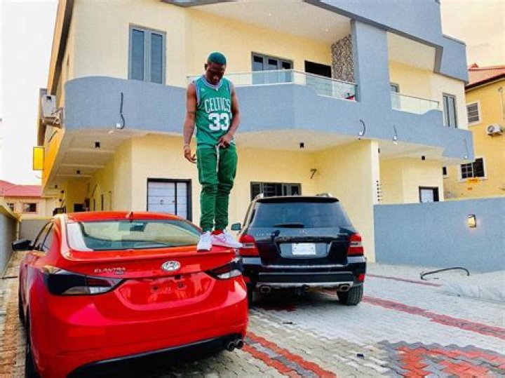 Zlatan Ibile Flaunts His Cars and New House
